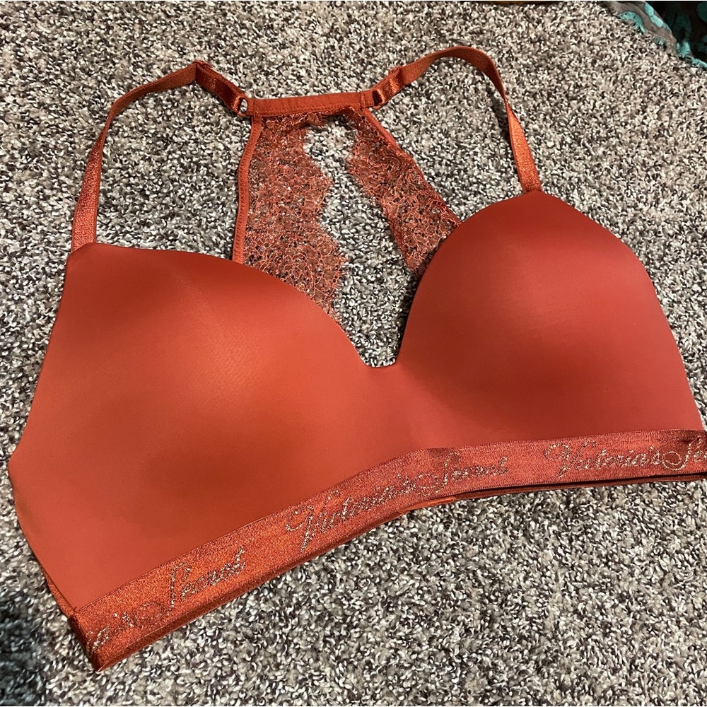 Victoria’s Secret Lace Back Bra- 36C